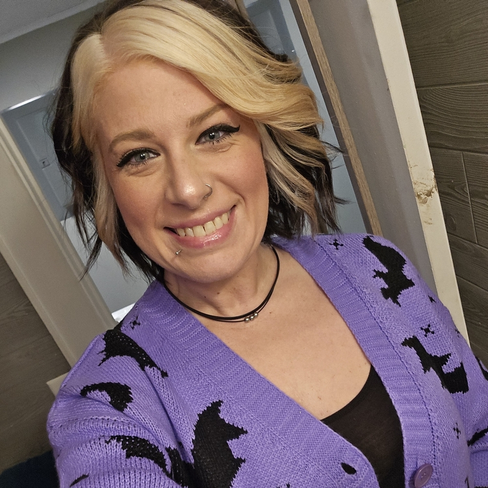 Meet your Posher, Kimberly